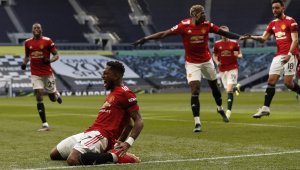 Зрелище в северен Лондон! Ман Юнайтед разби Тотнъм след пореден обрат