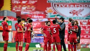 Мечтата е близо! Страховит Ливърпул размаза Палас и може да стане шампион още утре