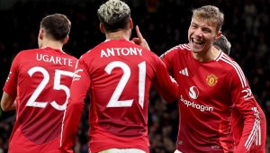 Манчестър Юнайтед продаде Антони и Хойлунд