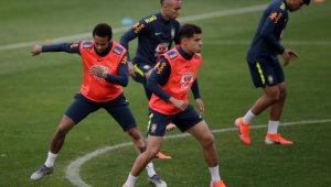 Барса с първа оферта за Неймар: 100 млн. евро + Коутиньо