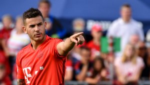 80-милионен провал: ПСЖ спасява Байерн от "най-слабия защитник"