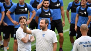 Манджа се защити за секс скандала: Уронва репутация и достойнство ми!