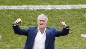 Дешан култов: Сега ще гледаме мачове от дивана