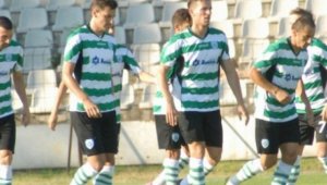 8 жълти и 1 червен картон при Черно море - Локо Горна 1:1 + ВИДЕО