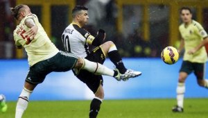 Легенда на Италия идва на мач на ЦСКА