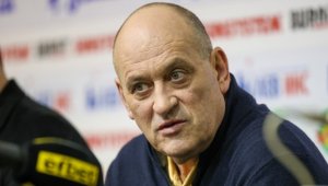 Изненада: Легендата Росен Барчовски смени националния с Шумен