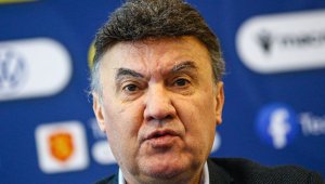 Боби Михайлов има таен план да остане начело на БФС