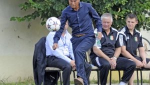 Бала отново е вариант за закъсалия Щутгарт