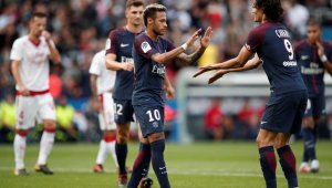 ПСЖ писа шестица на Бордо в голов екшън, Неймар изпълни дузпата + ВИДЕО