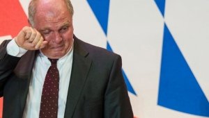 Гръм от Мюнхен: Хьонес вече не иска да е президент на Байерн!