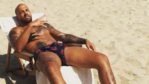 Ники Михайлов се ошишка + СНИМКА