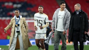 Борусия Дортмунд зацикли с Белингам