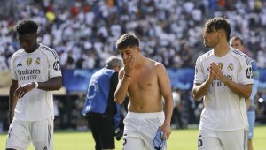 След краха срещу ПСЖ: Звездите на Реал заминаха на … почивка