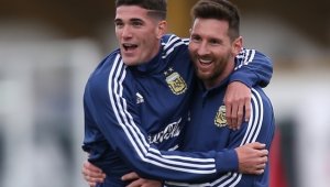 Меси изригна с два гола, Аржентина бие с 5:1