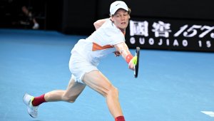 И Яник Синер продължава на Australian Open