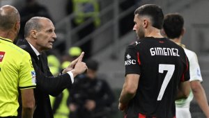 Алегри закотвя Хименес на пейката