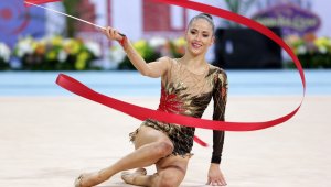 Прекрасна! Неви със златен медал за Световната купа в София! + ВИДЕО и ГАЛЕРИЯ