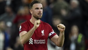 Хендерсън не планира да ходи при Джерард в Саудитска Арабия