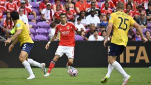 И Бенфика напълни кошницата на Оуклънд Сити