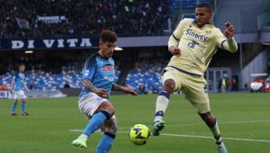 Наполи се издъни преди реванша с Милан в Шампионската лига