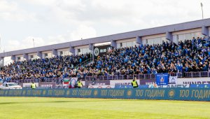 &bdquo;Синя&ldquo; окупация и радост във Велико Търново + ВИДЕО