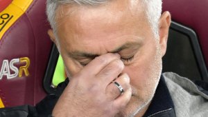 Скандал в Италия: Лацио скочи на Жозе Моуриньо