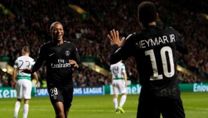 Шоу и голова фиеста на Неймар, Мбапе и Кавани за ПСЖ + ВИДЕО