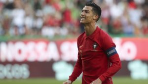 Истина е! Кристиано Роналдо на среща с Барса