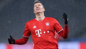 Изпортената дузпа от Левандовски е историческа