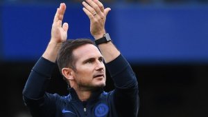 Лампард изригна: Не ме интересува какво кара или носи Али