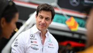 От Мерцедес намекнаха за конспирация на "Зандвоорт"