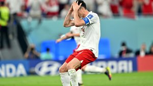 Левандовски ще продължи да бие дузпите за Полша