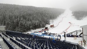 Снегът в Банско отмени Супергиганския слалом