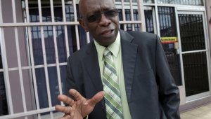 Не е за вярване: ФИФА изхвърли от футбола вице на Блатер