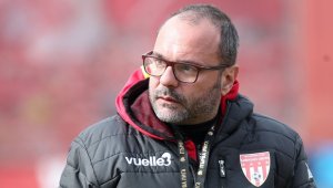 Скоропостижно! Наш клуб би шута на треньора си, заместникът му е ясен