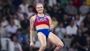 Кейти Муун направи нещо невиждано в овчарския скок