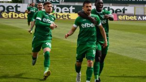 Битките за спасение в Първа лига започват днес