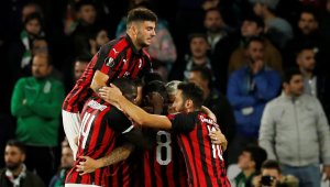 Милан изстрада 2:1 над Болоня + ВИДЕО