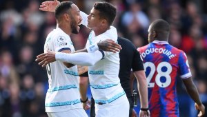 Късметлии! Челси измъкна 2:1 срещу Палас в 90-ата минута