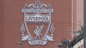 Ливърпул преговаря за рекорден договор