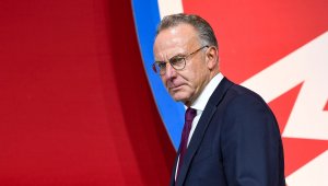 ОФИЦИАЛНО: И Румениге удължи договора си с Байерн