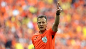 Ясен е съдията на полуфинала Англия – Нидерландия