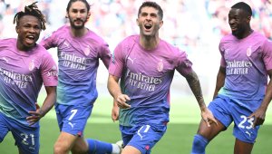 Милан взе важно решение за американски "шивач"