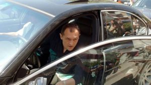 Васил Божков уверил "Синя България": Ще стабилизирам Левски