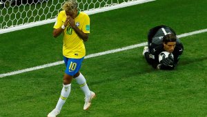 Швейцарската стомана спря Бразилия + ВИДЕО
