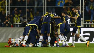 Бивш ас на Черноморец бележи за Фенербахче в ЛЕ + ВИДЕО