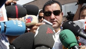 Райола: След три или четири години Ван Бомел ще бъде треньор на Милан