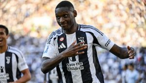 Ювентус увеличи офертата за Коло Муани