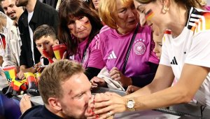 Нагелсман не литна в облаците след погрома над Шотландия