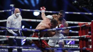 Жуниор дос Сантос сипе закани: Пулев няма шанс срещу мен